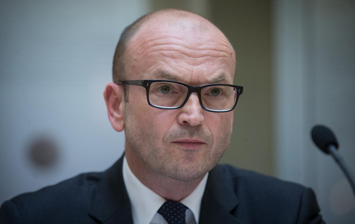 Boštjan Jazbec | Mandat Boštjana Jazbeca na čelu Banke Slovenije so zaznamovali sumi o neučinkovitosti boja regulatorja bančnega sistema proti pranju denarja v slovenskih bankah. | Foto Bor Slana