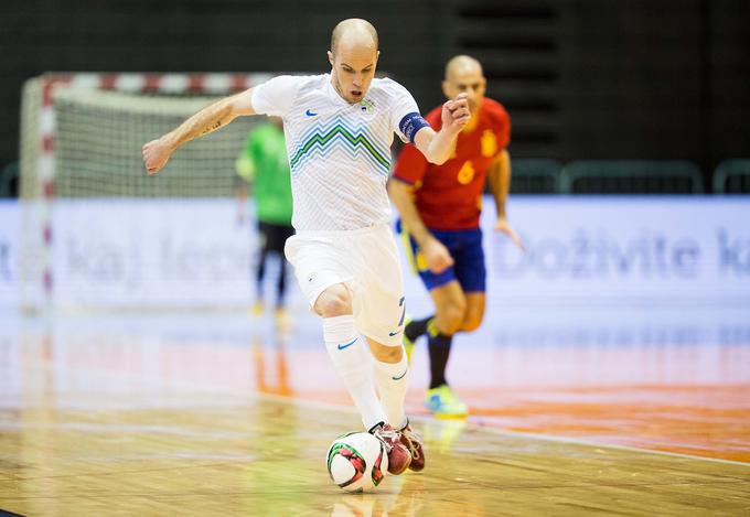 Kapetan slovenske reprezentance se zaveda, da morda dežela na sončni stran Alp zadnjič gosti tako velik turnir v futsalu. | Foto: Vid Ponikvar