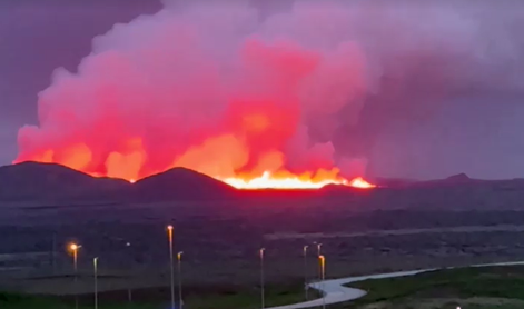 Na Islandiji znova izbruhnil vulkan #video