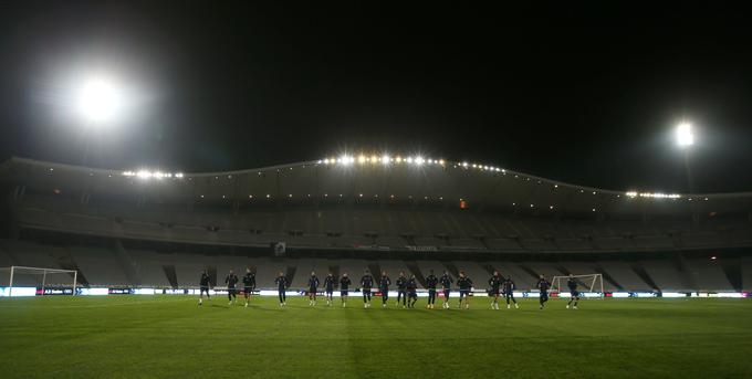 Stadion Ataturk bi moral gostiti sklepno dejanje konec maja, a mu je načrte prekrižala pandemija koronavirusa. | Foto: Reuters