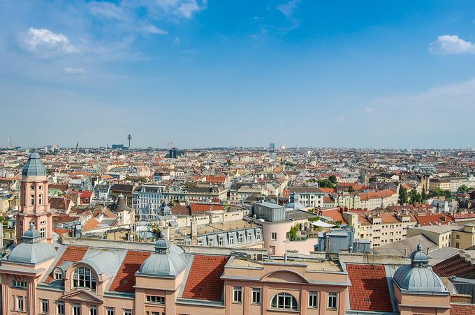 "Dunaj je za življenje fantastičen. Obstajajo mestni predeli, možnosti za zabavo, za otroke, za starejše, za vse je poskrbljeno, za vsakogar se najde nekaj. Tukaj je še narava, skoraj tretjino površin predstavljajo parki. Omenil bi tudi več kot 40 kilometrov obale in kopališča na otoku Donauinsel." | Foto: Pixabay