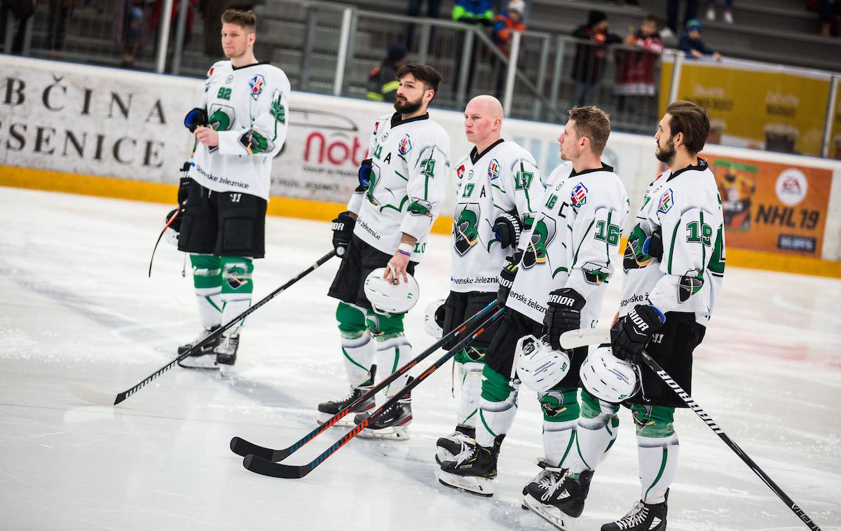 HK Olimpija | Hokejisti Olimpije so v petek visoko, s 7:0, odpravili Jeseničane. "Ni bilo tako lahko, kot morda kaže rezultat;" pravi strelec dveh zadetkov Gal Koren. | Foto Peter Podobnik/Sportida