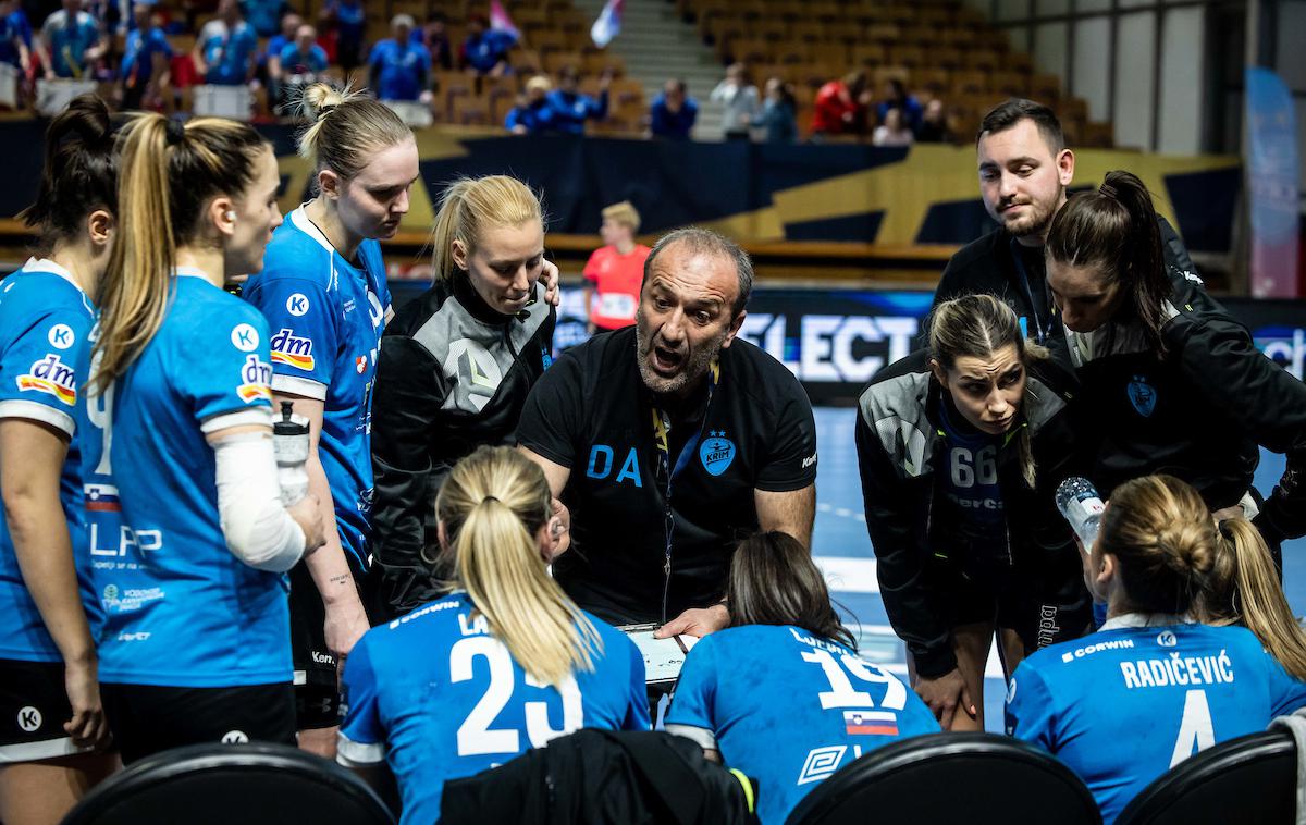 EHF liga prvakinj: Krim Mercator - Banik Most Dragan Adžić | Foto Vid Ponikvar