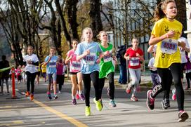 LJ maraton šolski teki