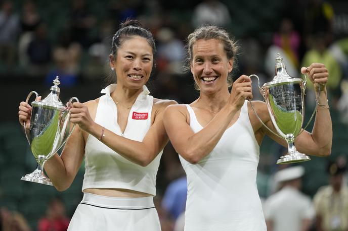 Su-Wei Hsieh in Barbora Strycova | Foto Guliverimage