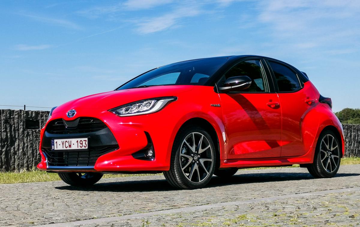 Toyota yaris | Nova generacija Toyotinega yarisa, ki bo očitno dobil tudi Mazdino izvedbo. | Foto Gašper Pirman