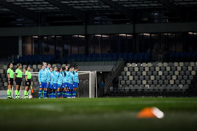 Slovenska ženska nogometna reprezentanca se bo v petek pomerila s Čehinjami. | Foto: Matic Klanšek Velej/Sportida