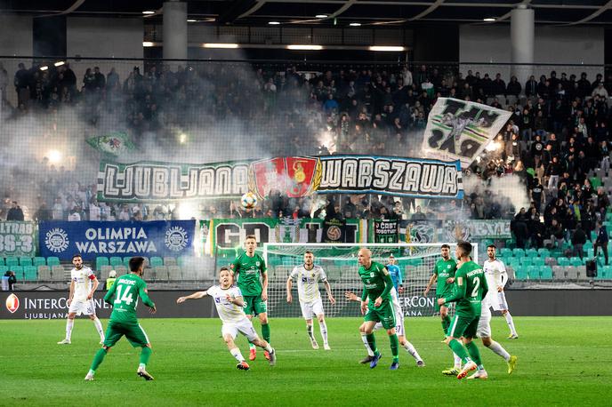 Olimpija Maribor Green Dragons | Večni derbi v Stožicah se je končal brez zadetkov. | Foto Vid Ponikvar