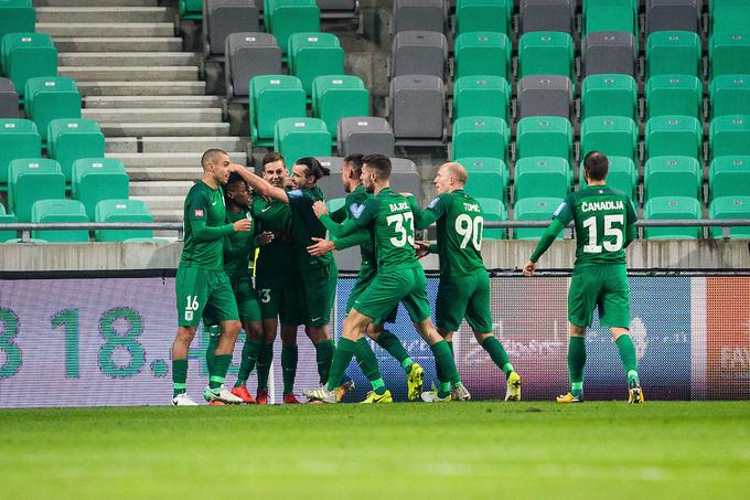 Nogometaši Olimpije so se veselili visoke zmage. | Foto: Žiga Zupan/Sportida