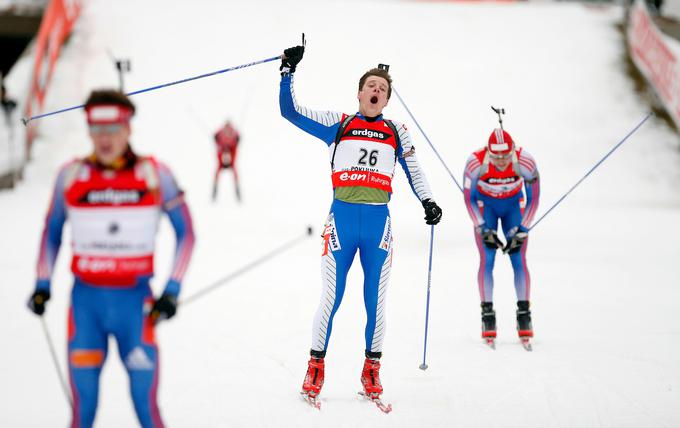 V biatlon sta ga zvabila Janez Vodičar in Vladimir Korolkevič. | Foto: Vid Ponikvar