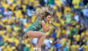 Jennifer Lopez in Claudia Leitte zamigali z ritkama: mundial je odprt! (foto)