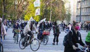 Jenull napovedal kolesarski protest: Vladna koalicija, vaš čas se izteka