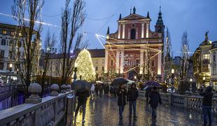 Janša ob posnetku iz središča Ljubljane kritiziral Jankovića #video