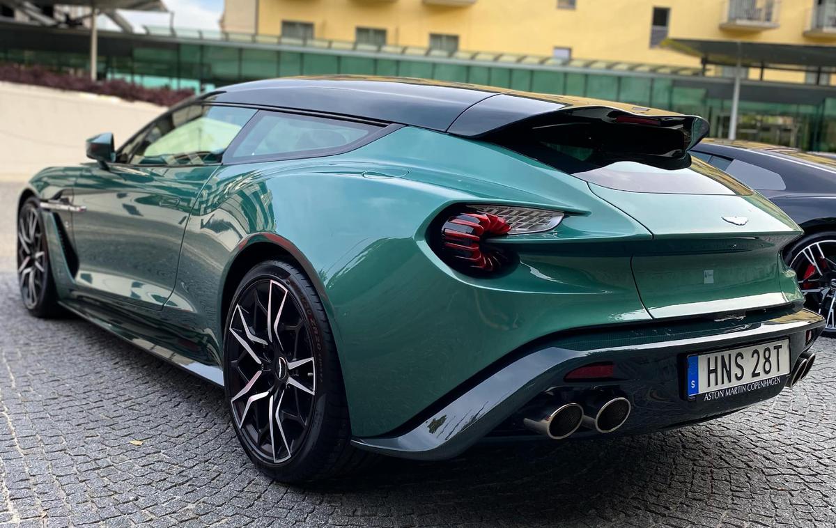 Aston Martin Vanquish Zagato Shooting brake | Eden od le 99 izdelanih aston martinov v Portorožu. Cene zanj so se vrtele okoli enega milijona evrov. | Foto Gašper Rednak