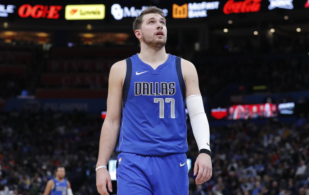 Luka Dončić | Luka Dončić se je ustavil pri 35 točkah, desetih skokih in sedmih asistencah. | Foto Reuters