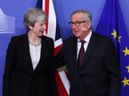 Theresa May in Jean-Claude Juncker