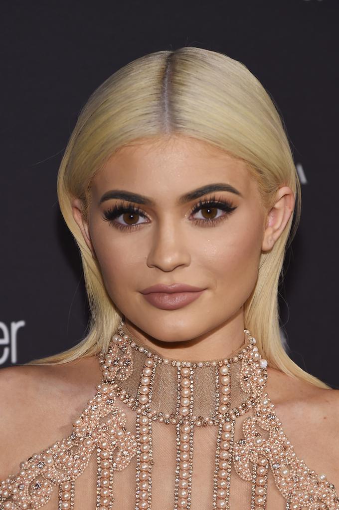 Tudi na seznamu najvplivnejših najstnikov ne morejo brez koga iz klana Kardashian-Jenner. | Foto: Getty Images