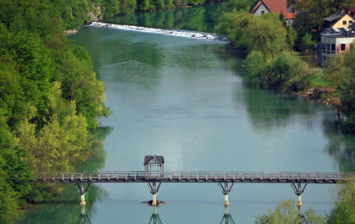 Reka Krka | Pogrešana oseba se je najverjetneje utopila. Fotografija je simbolična. | Foto STA