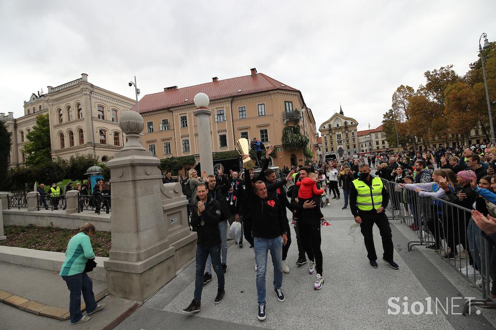 sprejem slovenska odbojkarska reprezentanca