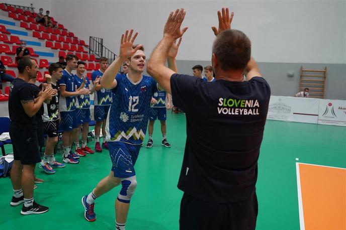 slovenska odbojkarska reprezentanca ep do 17 let | Mladi slovenski odbojkarji so evropski prvaki do 17 let. V finalu so s 3:0 premagali favorizirano Rusijo. | Foto CEV