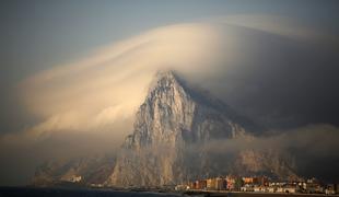 Gibraltar ustavil tanker z nafto, domnevno namenjen v Sirijo