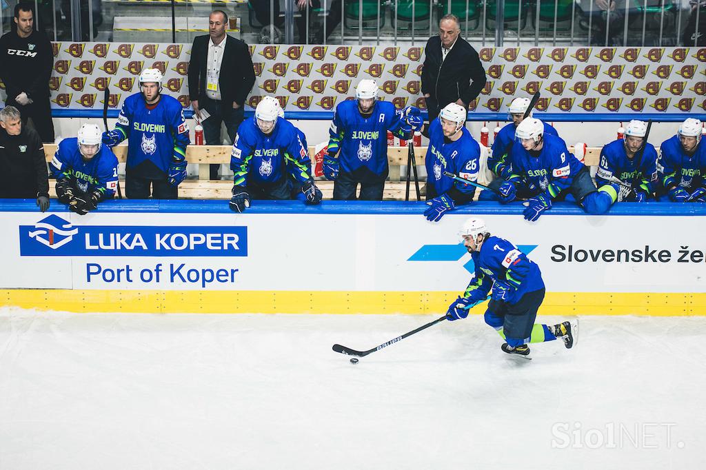 Slovenija, Litva, SP v hokeju