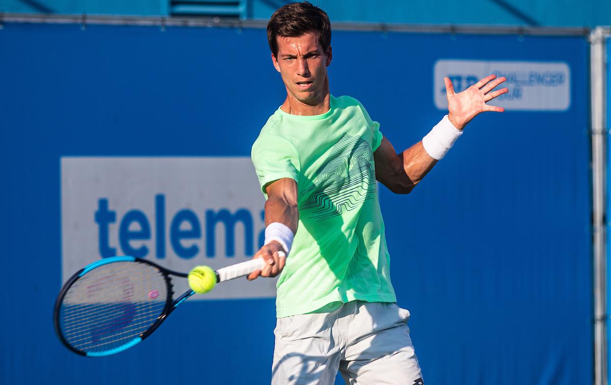 Aljaž bedene | Aljaž Bedene je v Porotorož, kjer se bo potegoval za svoj 16. naslov na turnirjih challenger, pripotoval spočit in poln energije. | Foto Grega Valančič/Sportida