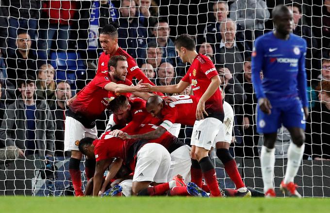 Manchester United bo skušal v Parizu nadoknaditi zaostanek dveh zadetkov (0:2). | Foto: Reuters