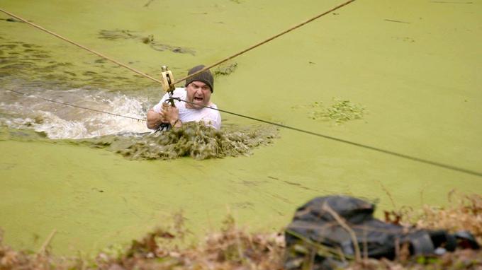 V prvi epizodi se bodo John, Dave in Dick znašli v Louisiani in tam poskusili s starim džipom prečkati enega največjih močvirij. | Foto: National Geographic