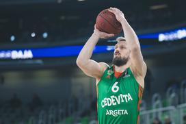 Cedevita Olimpija Umano Reyer.