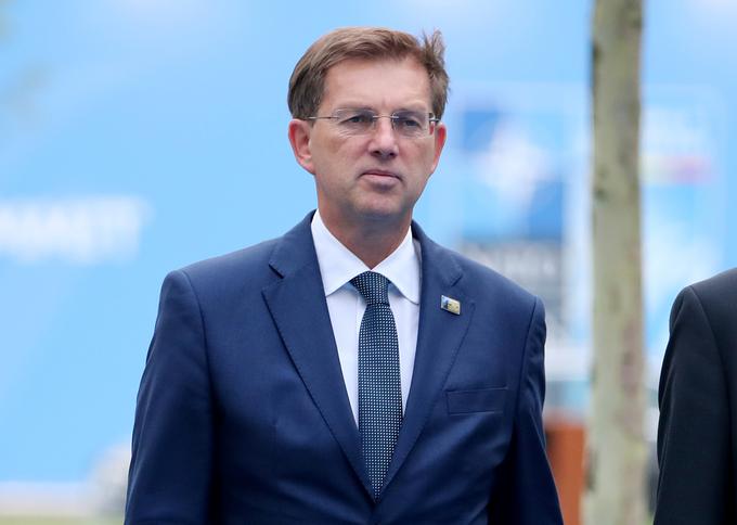 Zunanji minister Miro Cerar je poudaril, da mu je predsednik Evropskega parlamenta Antonio Tajani zaradi spornih nedeljskih izjav v Bazovici poslal zadovoljivo opravičilo. | Foto: Reuters