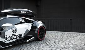 Jon Olsson - lamborghini smučarja, ki je za pomoč prosil Slovenca