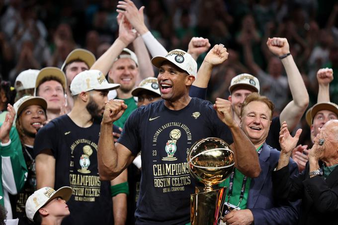 Boston Celtics bodo ubranili naslov prvaka lige NBA. | Foto: Reuters