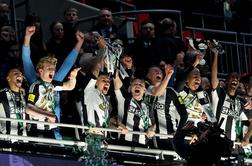 Newcastle prek Liverpoola na Wembleyju do prve lovorike po 70 letih