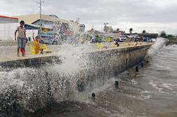 Tajfun Hagupit dosegel Filipine