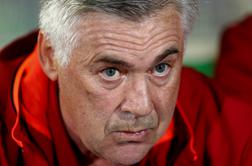 Ancelotti pokazal sredinec in segel v denarnico