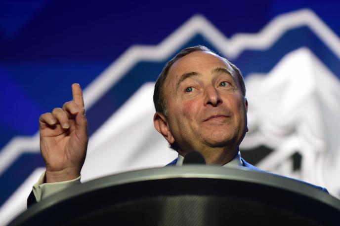 Gary bettman | Vodstvo lige NHL si še vedno želi začetka nove sezone 1. januarja in vseh 82 krogov rednega dela, a se zaveda, da to morda ne bo mogoče. | Foto Reuters