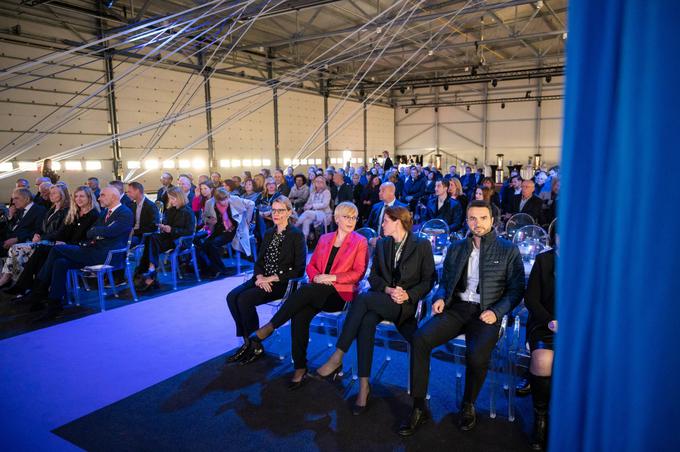 Brnik, Letališče Jožeta Pučnika | Foto: Boštjan Podlogar/STA