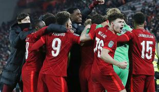 V polfinale ob Arsenalu še Chelsea, Tottenham in Liverpool, a slednji šele po loteriji