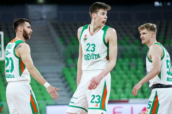 Cedevita Olimpija Hopsi Polzela | Cedevita Olimpija je v polfinalu DP. | Foto Vid Ponikvar