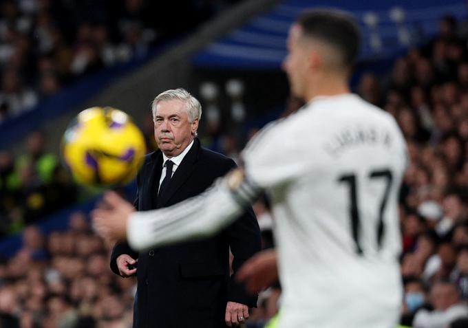 Lucas Vazquez je proti Atleticu nosil kapetanski trak, nato pa ga je v 81. minuti zamenjal Hrvat Luka Modrić. | Foto: Reuters