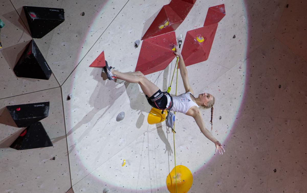 Janja Garnbret | Janja Garnbret je 30-obletnico samostojne Slovenije pospremila z zmago na tekmi v težavnostnem plezanju v Innsbrucku. | Foto KVOE/Aufschnaiter