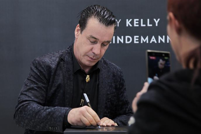 Rammstein | Till Lindemann se je najverjetneje okužil v Rusiji. | Foto Reuters