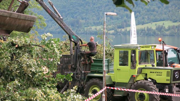 Ribčev Laz: posledice neurja v Bohinju | Foto: Tinkara Zupan / STA