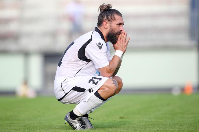 Luka Majcen | Kapetan in najboljši strelec kranjskega Triglava Luka Majcen v letošnjem letu nogometa ne bo več igral. | Foto Matic Klanšek Velej/Sportida