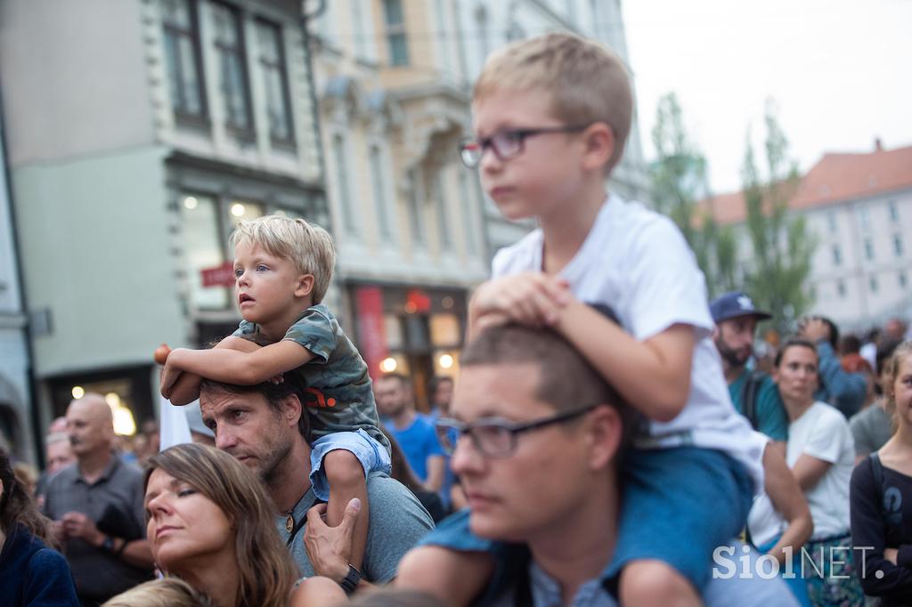 Plezanje Sprejem Ljubljana Janja Garnbert