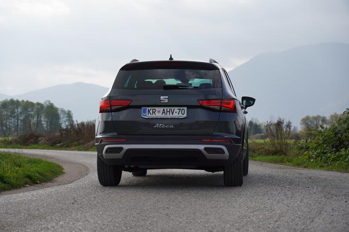 Seat ateca je v skupnem seštevku točk prehitel tako VW tiguana kot škodo karoq. Ateca se je izkazala predvsem s prostornostjo. | Foto: PRIMA