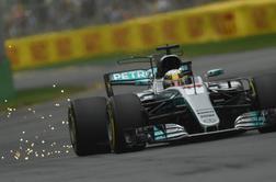 Hamilton na treningu hitrejši od Schumacherjevega rekorda #foto #video