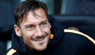 Totti po 24 letih končuje kariero