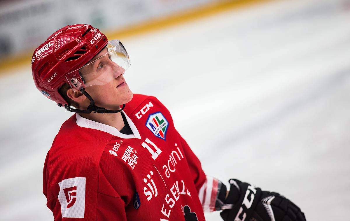 Nik Grahut | Nik Grahut bo prihodnjo sezono igral za Briancon. | Foto Peter Podobnik